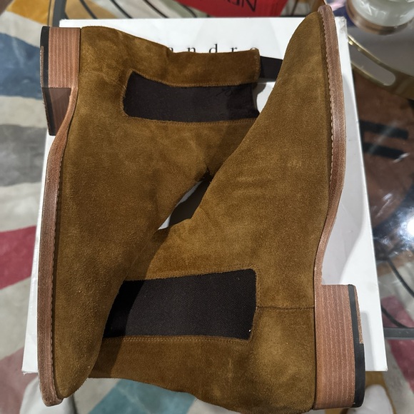 Sandro Men's Caramel H19 Suede Chelsea Boots 43 (US 10) - Picture 7 of 7